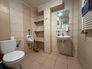  , 242 <sup>2</sup>, 2/3 