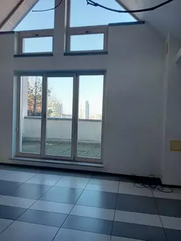 ��� �����, 30 �<sup>2</sup>, 4/5 ����