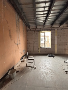 ��� �����, 150 �<sup>2</sup>, 2/3 ����