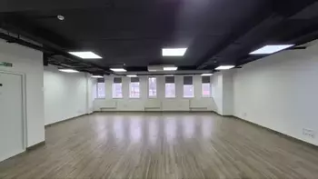 ��� �����, 100 �<sup>2</sup>