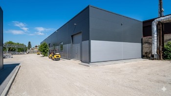 65 �<sup>2</sup>, 1/1 ������