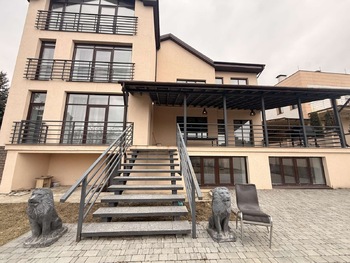 �������, 700 �<sup>2</sup>, �������� 2, ������� 8