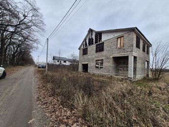 , 182 <sup>2</sup>,  2,  4