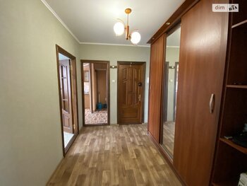 63 �<sup>2</sup>, �������� 9