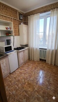 1 ���. ��������, 37 ��. �., 5/5 ����