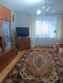 3 ���. ��������, 62 ��. �., 2/9 ����