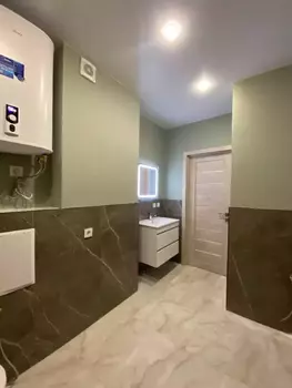 1 ���. ��������, 30 ��. �., 17/23 ����