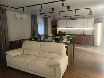 2 ��. ��������, 70 ��. �., 1/2 ������