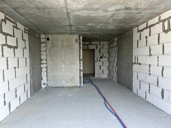 1 ��. ��������, 37 ��. �., 5/27 ������