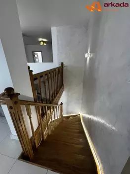 3 . , 176 . ., 10/10 