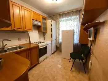 3 ���. ��������, 63 ��. �., 4/9 ����