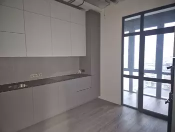 3 ���. ��������, 104 ��. �., 7/10 ����