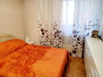 4 ��. ��������, 100 ��. �., 14/23 ������