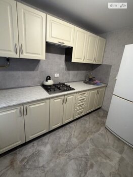 1 ���. ��������, 36 ��. �., 4/10 ����