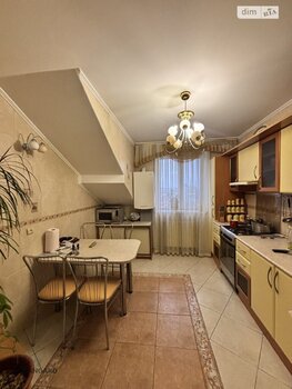 3 ��. ��������, 102 ��. �., 10/11 ������