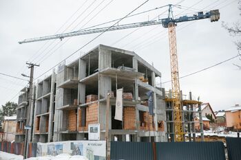 1 ��. ��������, 44 ��. �., 2/4 ������