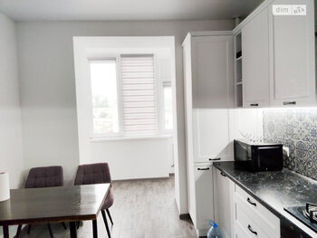 1 ��. ��������, 48 ��. �., 3/12 ������