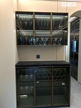 4 ���. ��������, 136 ��. �., 10/11 ����