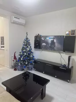 1 ��. ��������, 44 ��. �., 8/12 ������