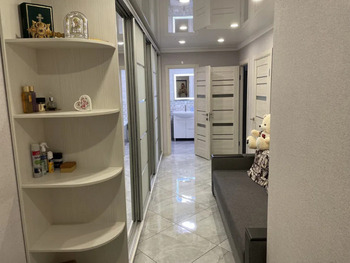 1 ��. ��������, 52 ��. �., 6/10 ������