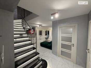 3 ���. ��������, 95 ��. �., 9/10 ����