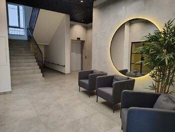 2 ���. ��������, 70 ��. �., 6/7 ����