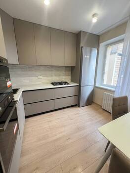 3 ��. ��������, 65 ��. �., 9/9 ������