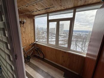 3 ��. ��������, 75 ��. �., 8/9 ������