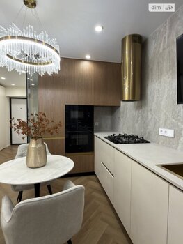 1 ��. ��������, 48 ��. �., 5/12 ������