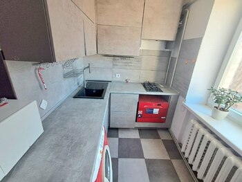 3 ���. ��������, 78 ��. �., 9/9 ����