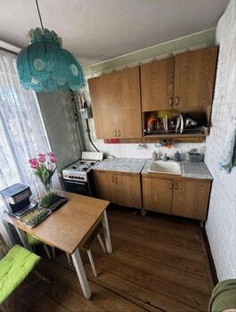 1 ���. ��������, 35 ��. �., 3/9 ����