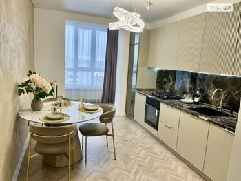 2 ��. ��������, 72 ��. �., 8/10 ������