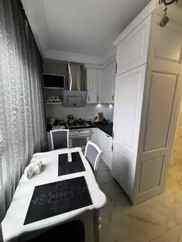 3 ���. ��������, 72 ��. �., 5/10 ����