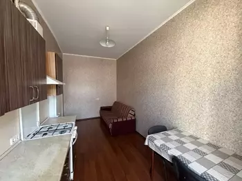 3 ��. ��������, 77 ��. �., 2/4 ������