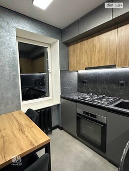 1 ��. ��������, 21 ��. �., 9/9 ������