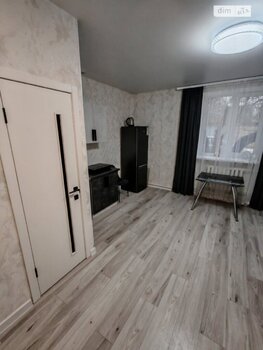 1 ��. ��������, 28 ��. �., 1/2 ������