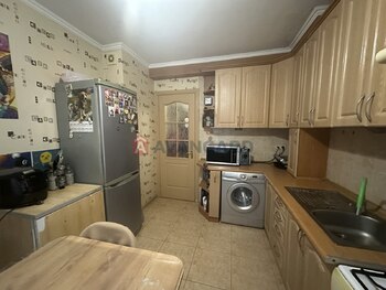 3 ��. ��������, 63 ��. �., 2/9 ������