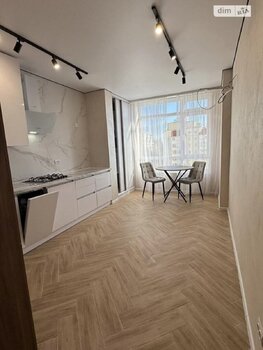 1 ��. ��������, 43 ��. �., 10/15 ������