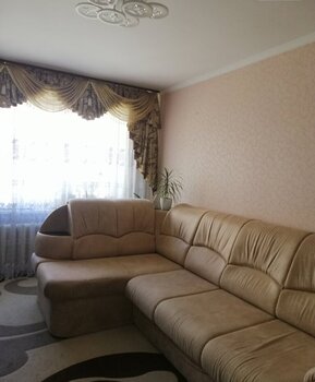 3 ���. ��������, 61 ��. �., 1/9 ����