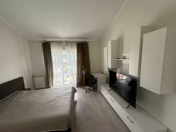 1 ��. ��������, 36 ��. �., 4/4 ������