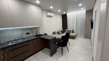 1 ��. ��������, 43 ��. �., 4/10 ������