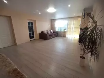 4 ��. ��������, 112 ��. �., 9/9 ������