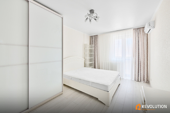 1 ��. ��������, 53 ��. �., 18/24 ������