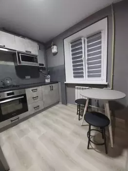 1 ��. ��������, 33 ��. �., 4/5 ������