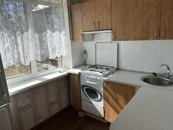 1 ���. ��������, 30 ��. �., 5/5 ����