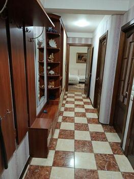 3 ���. ��������, 58 ��. �., 1/9 ����