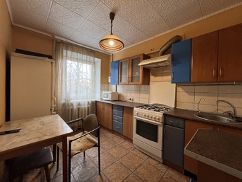 4 ��. ��������, 63 ��. �., 1/5 ������