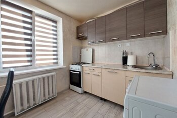 1 ��. ��������, 32 ��. �., 9/9 ������