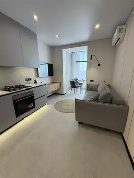 2 ��. ��������, 45 ��. �., 4/10 ������