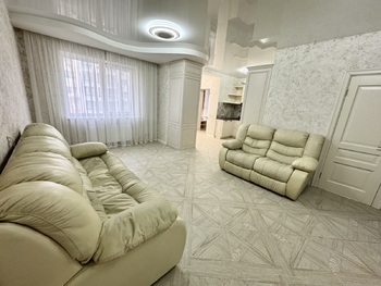 3 ��. ��������, 81 ��. �., 4/10 ������